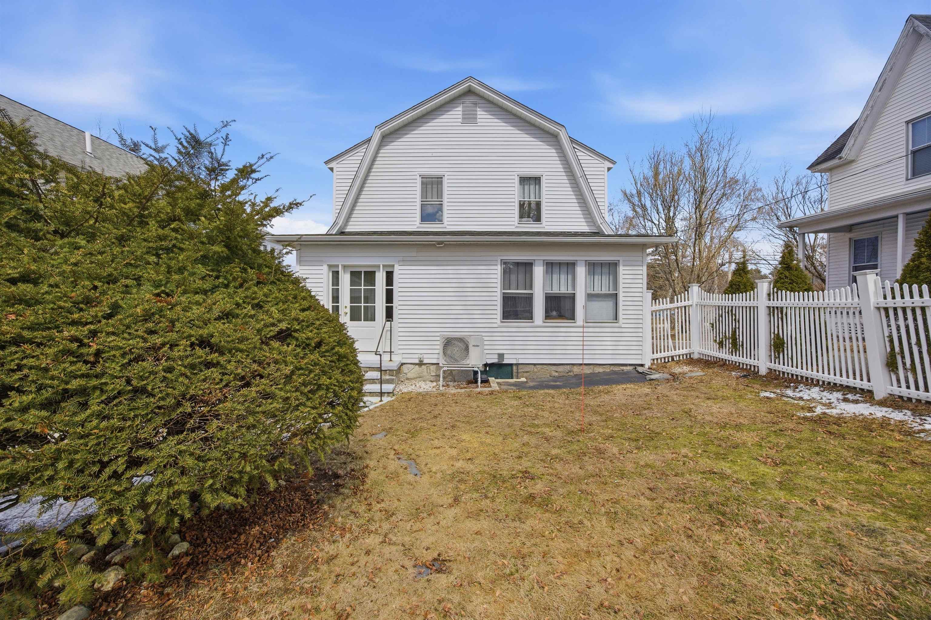 467 Bridge Street Manchester, NH 03104 - Photo 6 of 43