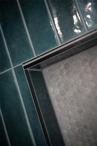 $3,300 | 1097 Eden Isle Boulevard Northeast, Unit 3, St. Petersburg, FL 33704