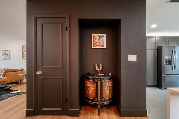 $3,500 | 1097 Eden Isle Boulevard Northeast, Unit 3, St. Petersburg, FL 33704