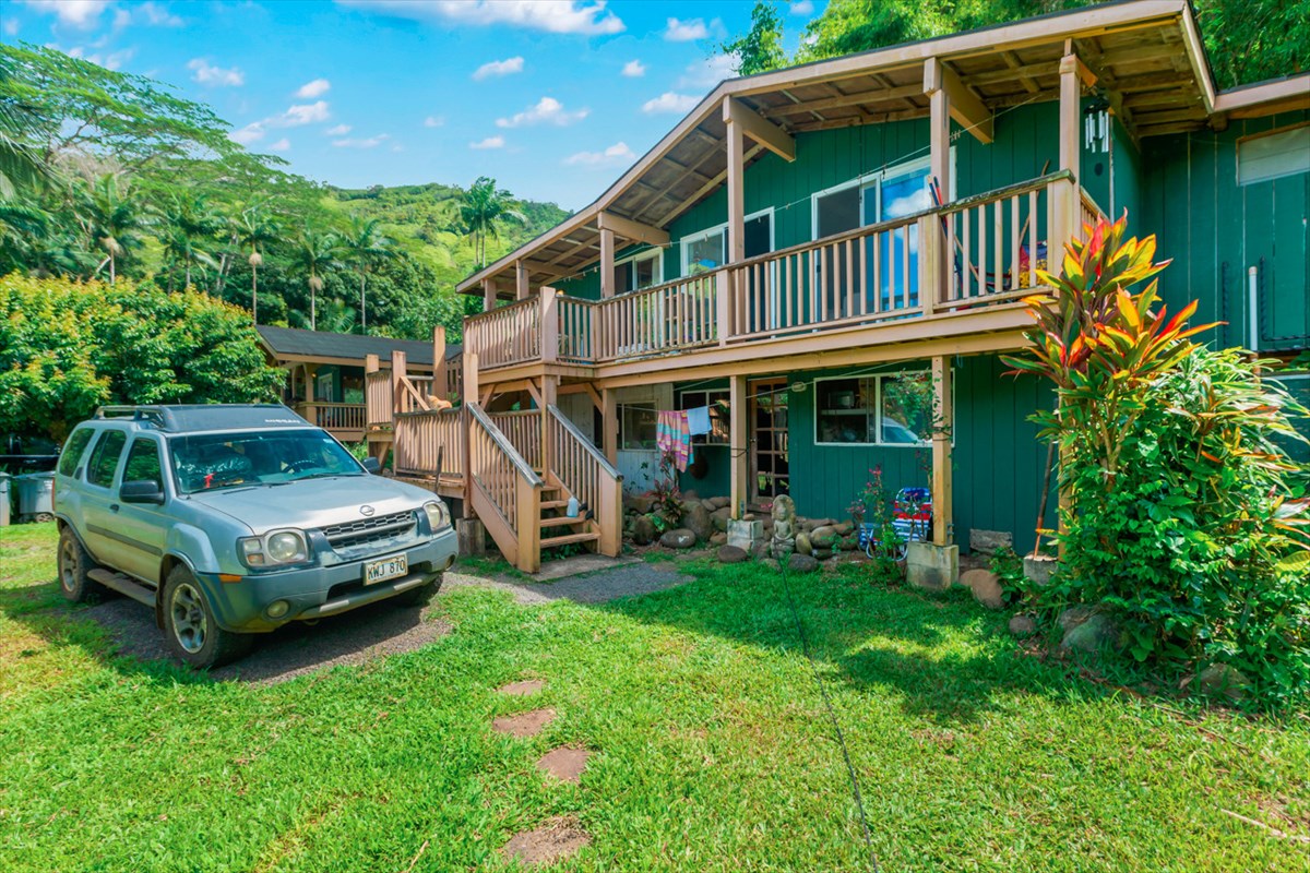 4797 Ala Eke Road Hanalei, HI 96714 - Photo 3 of 28 Gallery Image 3
