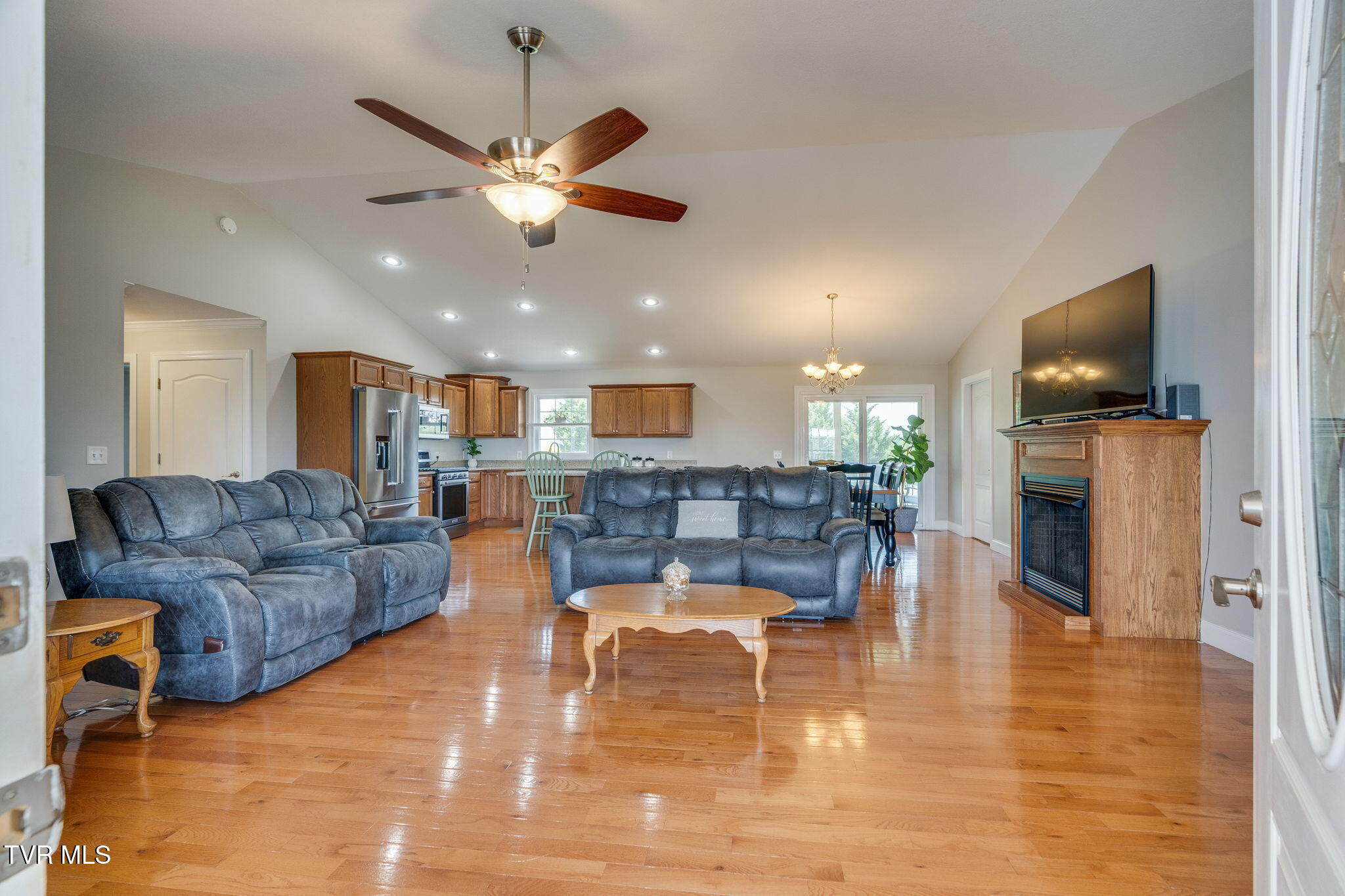 140 Willow Ridge Drive Chuckey, TN 37641 - Photo 8 of 32 107 (1)
