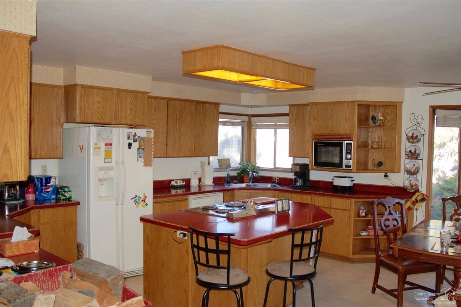 724 Apollo Road Prineville, OR 97754 - Photo 10 of 18 Additional Photo