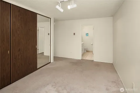 an empty room with an entryway