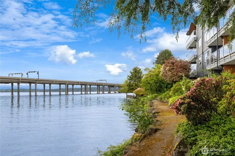 $599,000 | 2501 Canterbury Lane East, Unit 106, Seattle, WA 98112