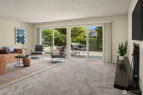 $599,000 | 2501 Canterbury Lane East, Unit 106, Seattle, WA 98112