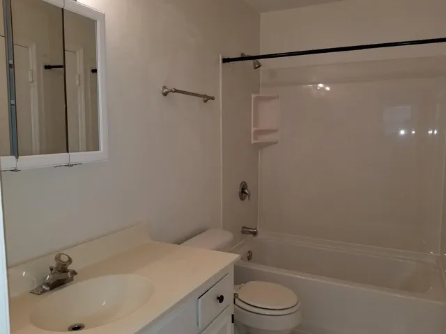 $1,650 | 107 Salem Court, Summerville, SC 29486