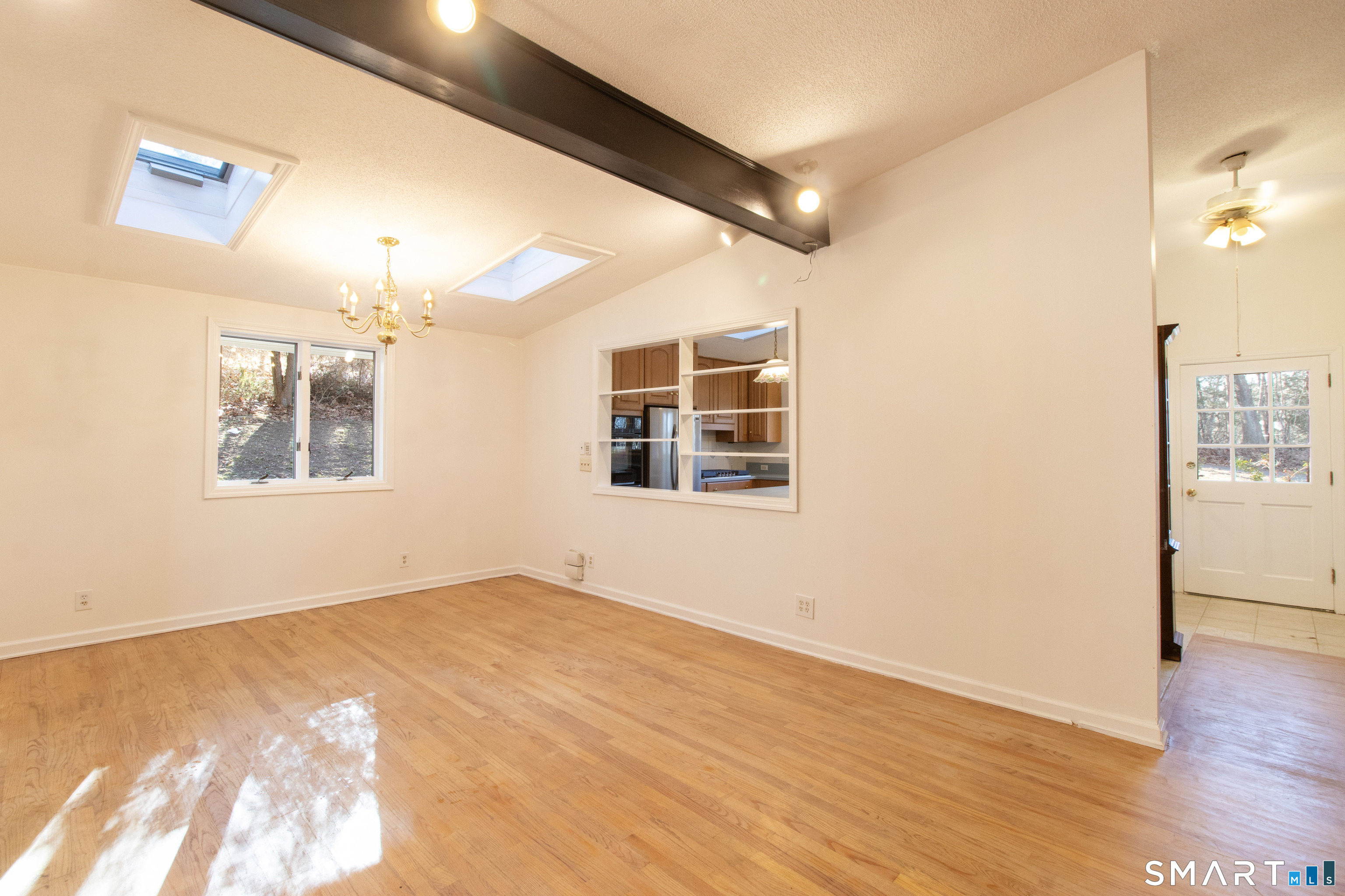 206 North Moodus Road East Hampton, CT 06424 - Photo 13 of 38