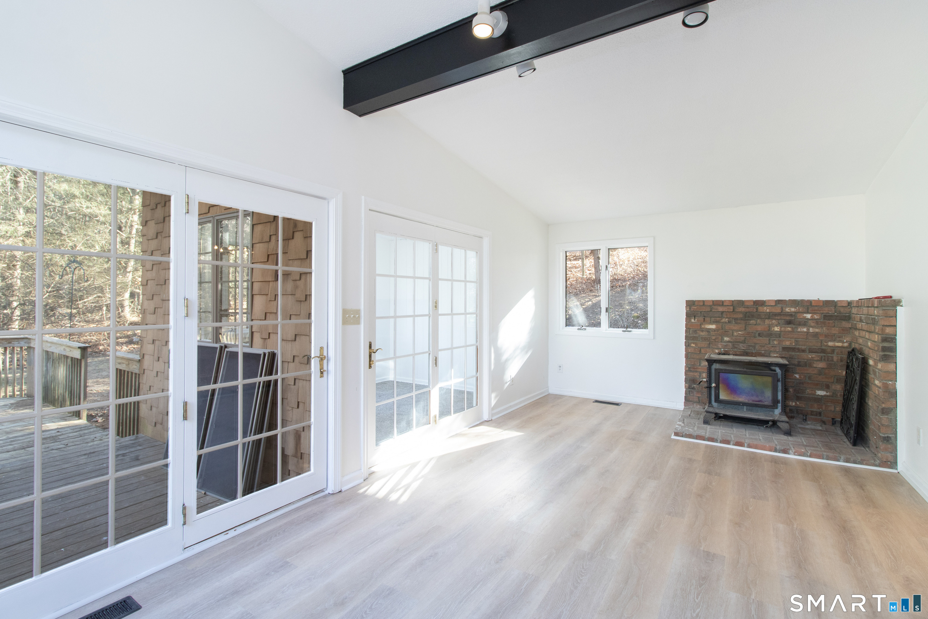 206 North Moodus Road East Hampton, CT 06424 - Photo 18 of 38