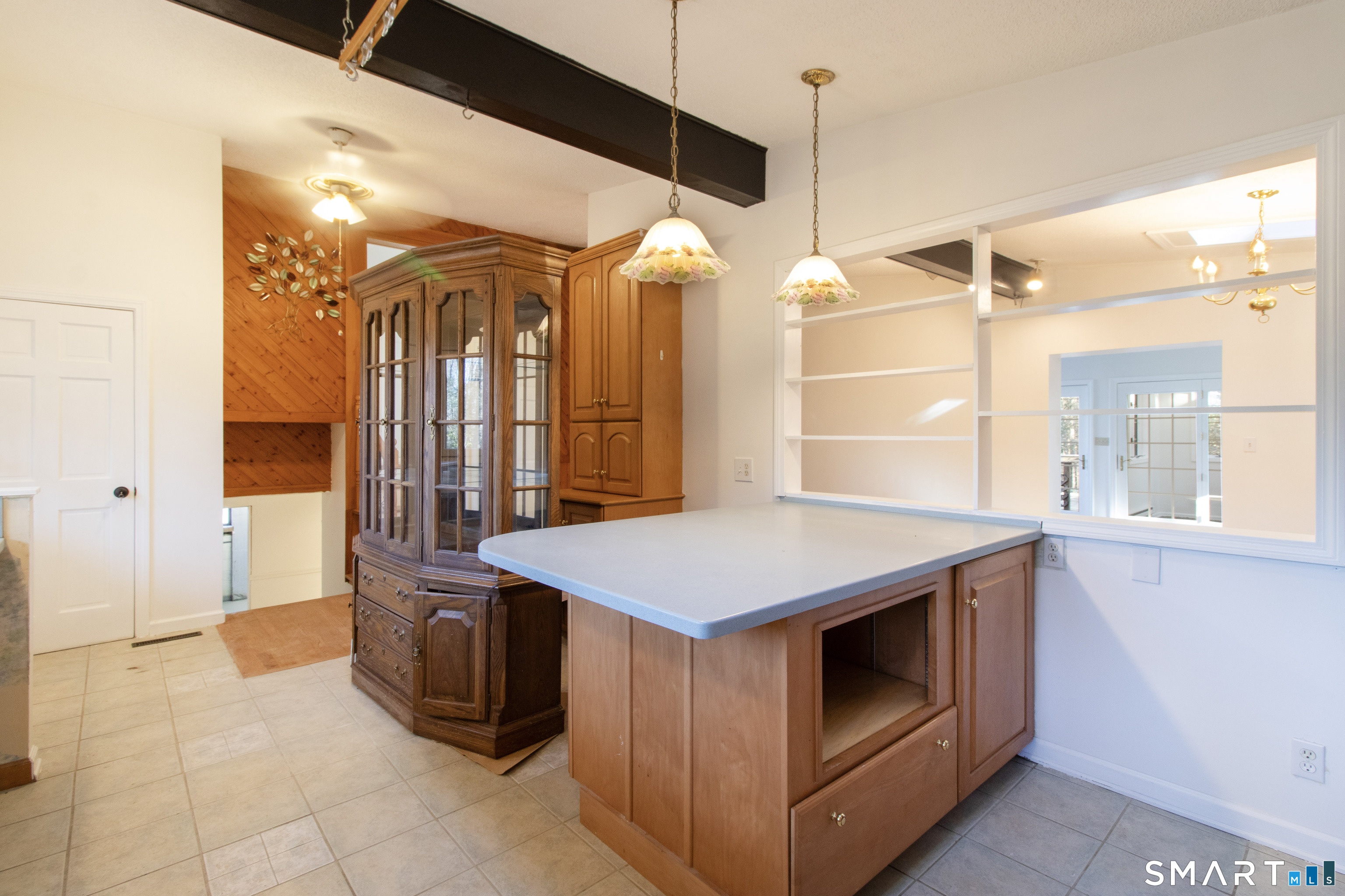 206 North Moodus Road East Hampton, CT 06424 - Photo 4 of 38