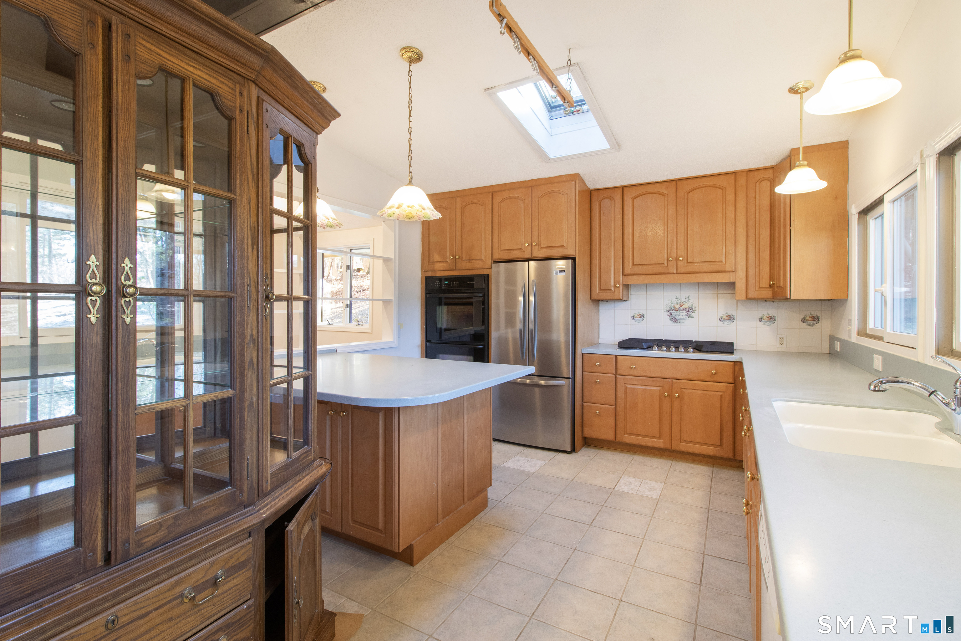 206 North Moodus Road East Hampton, CT 06424 - Photo 7 of 38