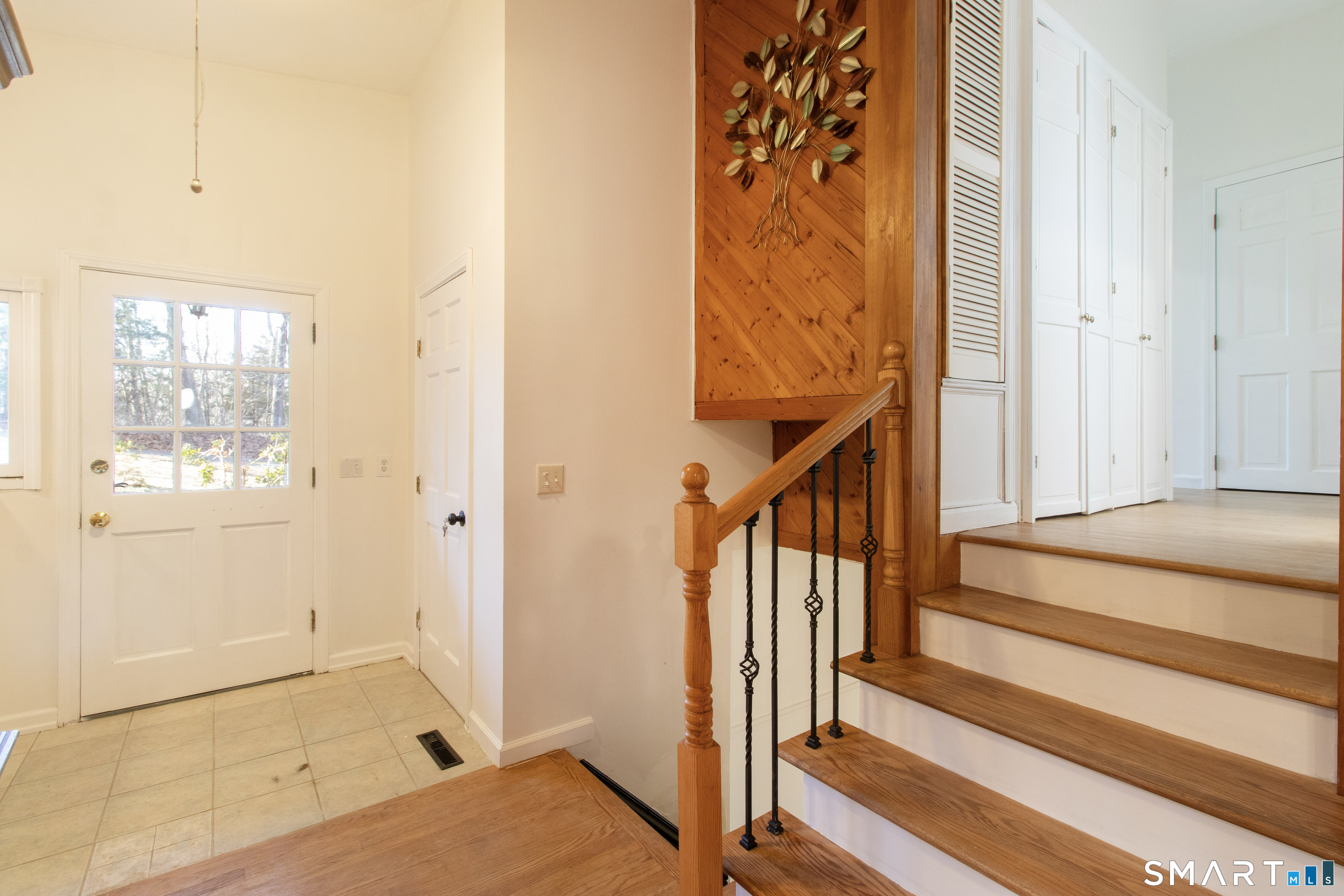 206 North Moodus Road East Hampton, CT 06424 - Photo 9 of 38