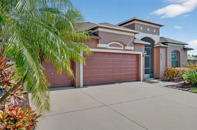 $490,000 | 8437 White Poplar Drive, Riverview, FL 33578