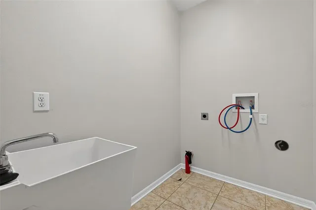 $479,000 | 8437 White Poplar Drive, Riverview, FL 33578