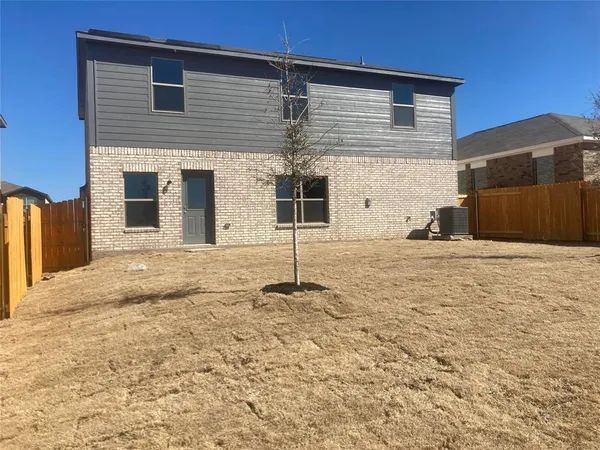 a house view with a outdoor space