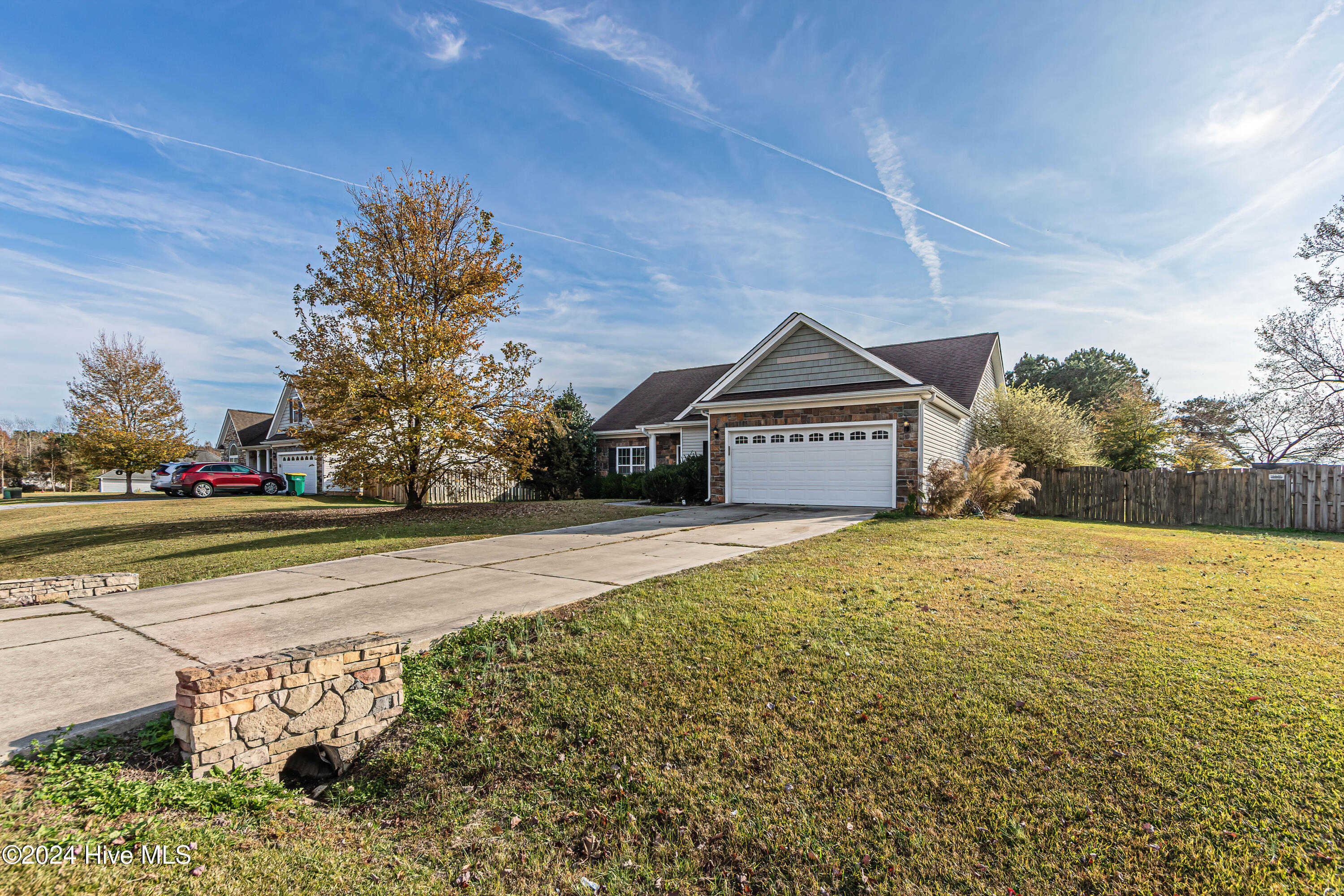 347 Old Dam Road Jacksonville, NC 28540 - Photo 3 of 48 Love (1 of 51)