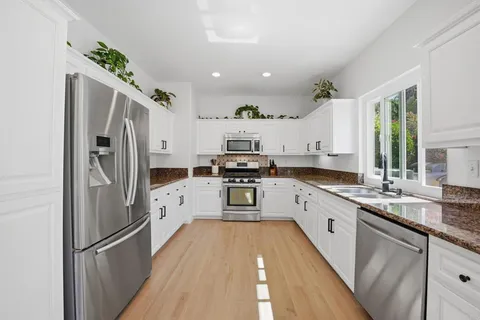 $1,199,000 | 771 Via Barquero, San Marcos, CA 92069