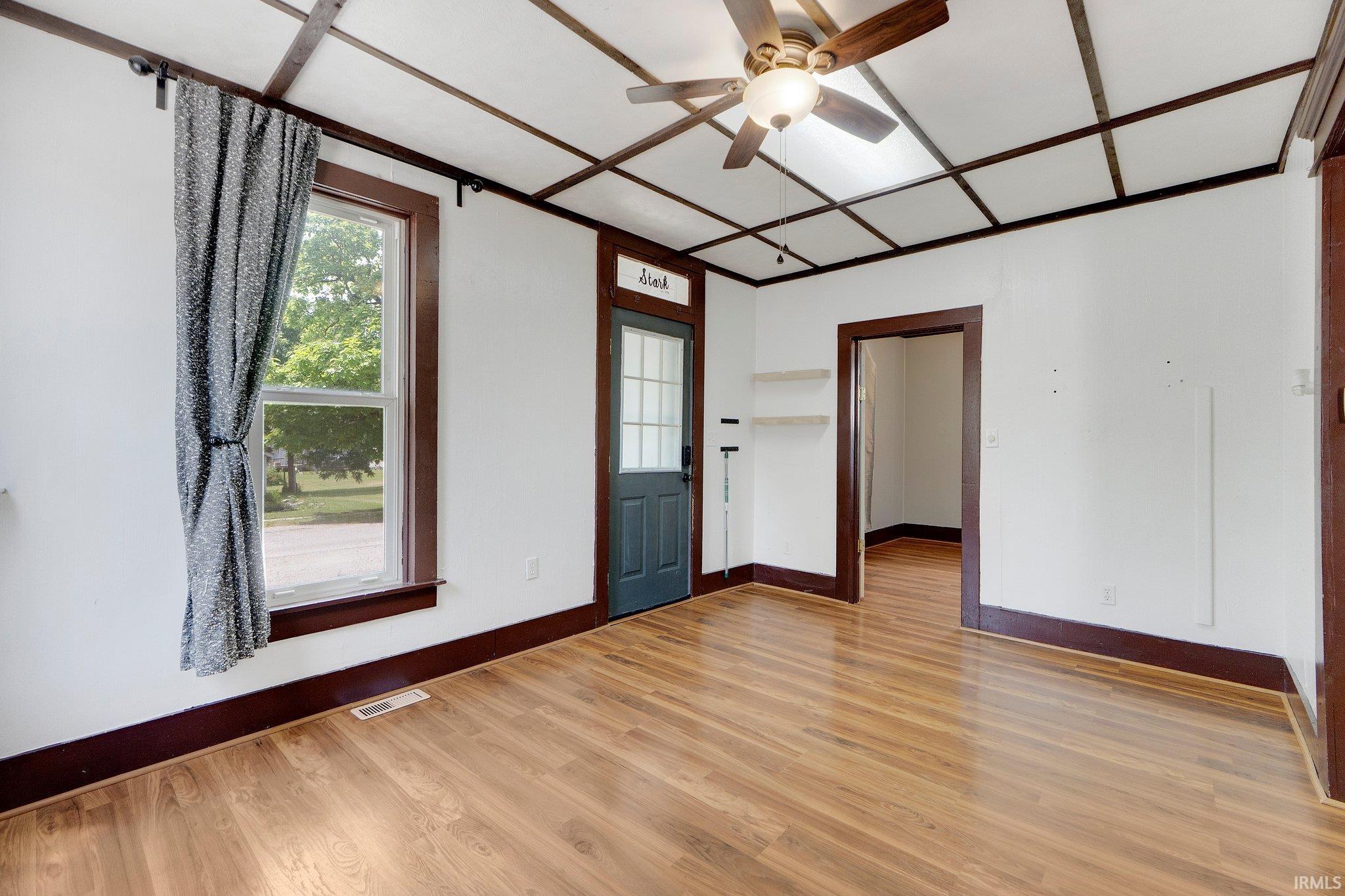 421 North Pearl Street Butler, IN 46721 - Photo 6 of 35