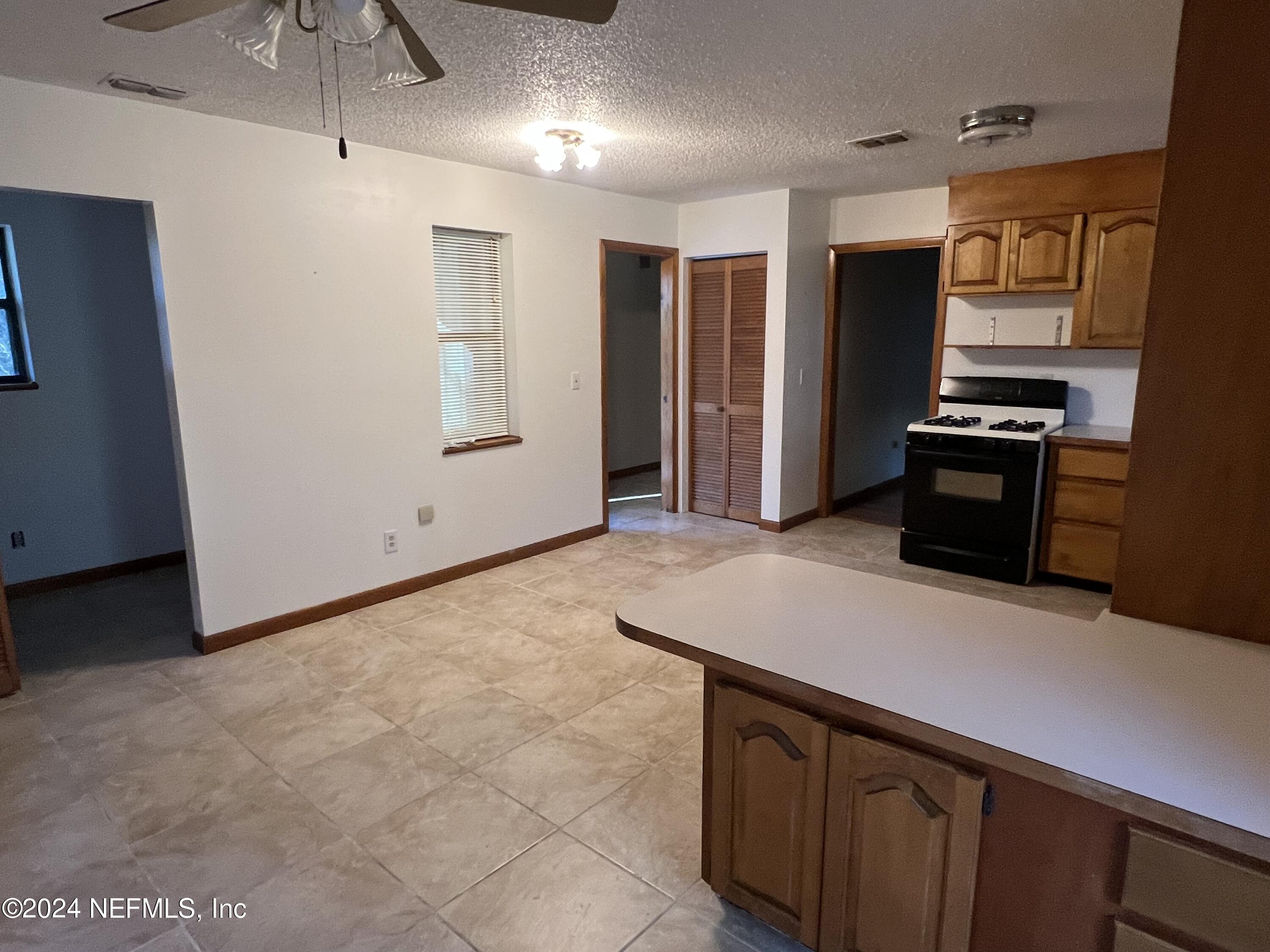 96092 Duval Road Fernandina Beach, FL 32034 - Photo 4 of 22 IMG_1578
