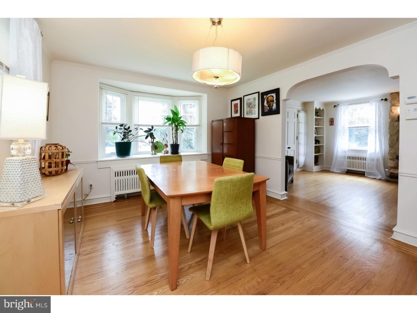 1221 Vernon Road Philadelphia, PA 19150 - Photo 5 of 23 Dining Room