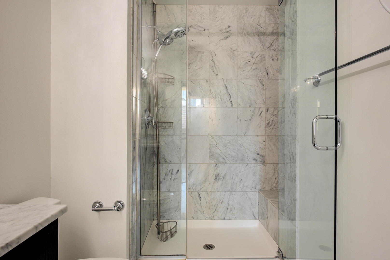 123 South Green Street, Unit 803B Chicago, IL 60607 - Photo 20 of 32 a bathroom with a shower