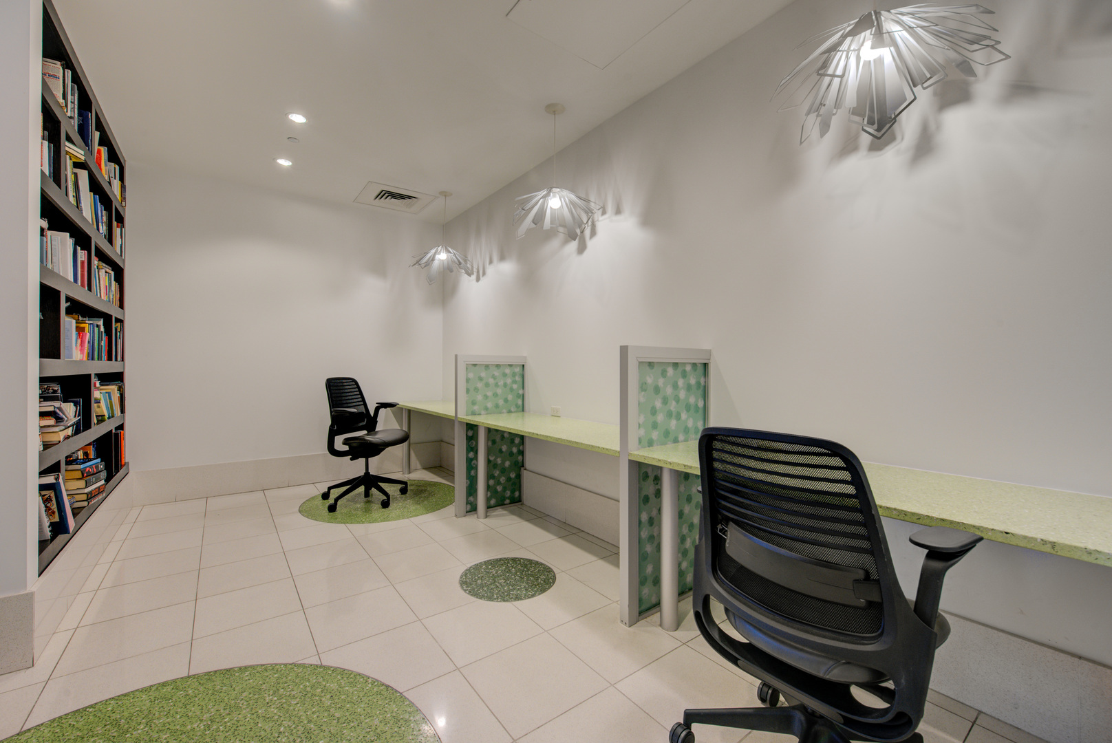 123 South Green Street, Unit 803B Chicago, IL 60607 - Photo 29 of 32