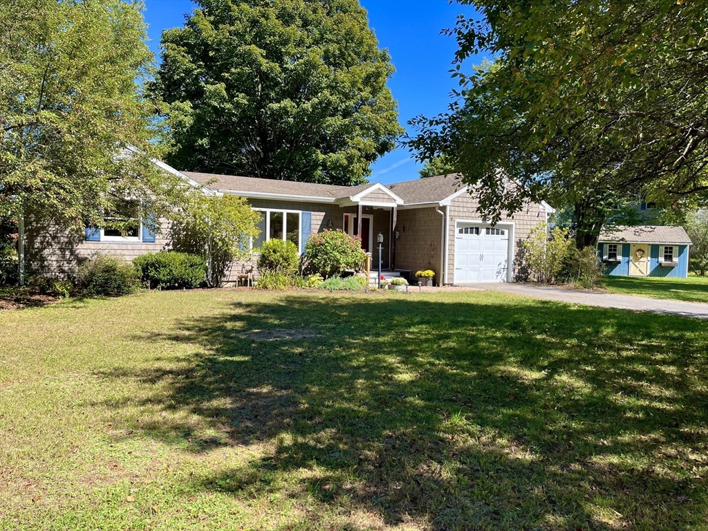 84 Chestnut Street Hatfield, MA 01038 - Photo 2 of 41 Gallery Image 2