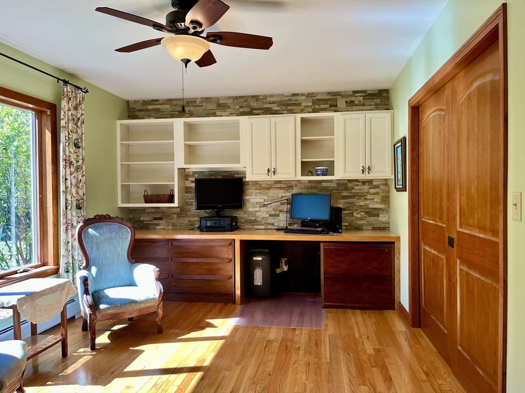 84 Chestnut Street Hatfield, MA 01038 - Photo 24 of 41 Gallery Image 24
