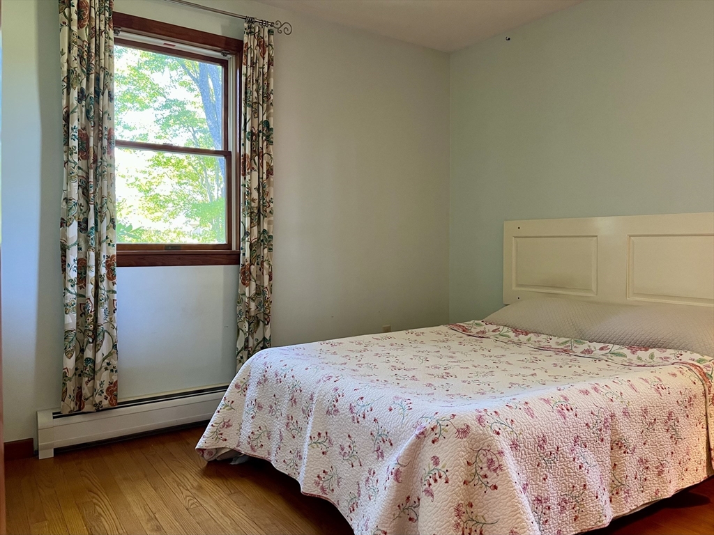 84 Chestnut Street Hatfield, MA 01038 - Photo 27 of 41 Gallery Image 27