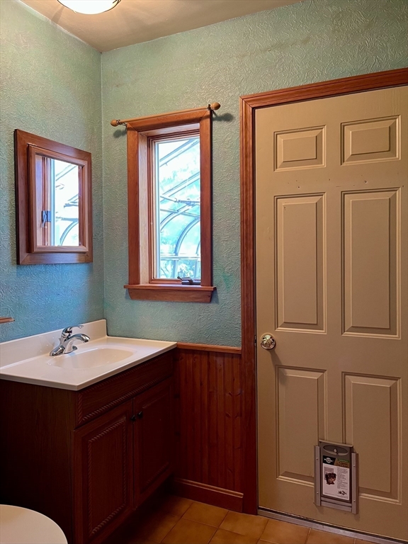 84 Chestnut Street Hatfield, MA 01038 - Photo 30 of 41 Gallery Image 30