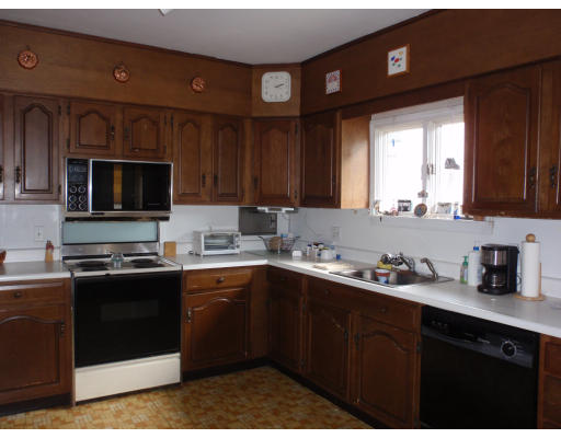 52 Oakley Road Belmont, MA 02478 - Photo 8 of 10 Gallery Image 8