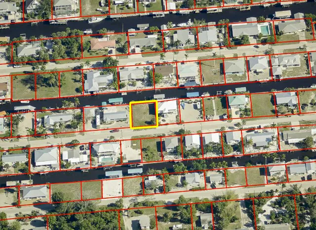 $448,999 | 16150 Porto Bello Street, Bokeelia, FL 33922