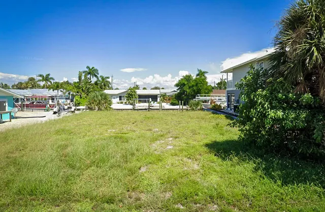 $448,999 | 16150 Porto Bello Street, Bokeelia, FL 33922