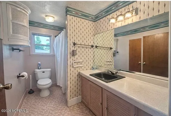 $3,750 | 1 Peach Tree Road, Oakhurst, NJ 07755