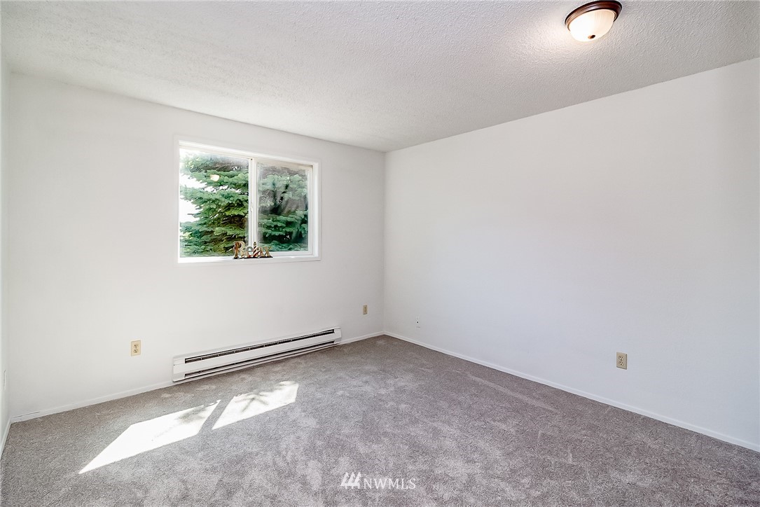 1306 Chestnut Street, Unit 9 Everett, WA 98201 - Photo 16 of 23