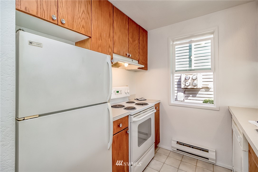 1306 Chestnut Street, Unit 9 Everett, WA 98201 - Photo 6 of 23