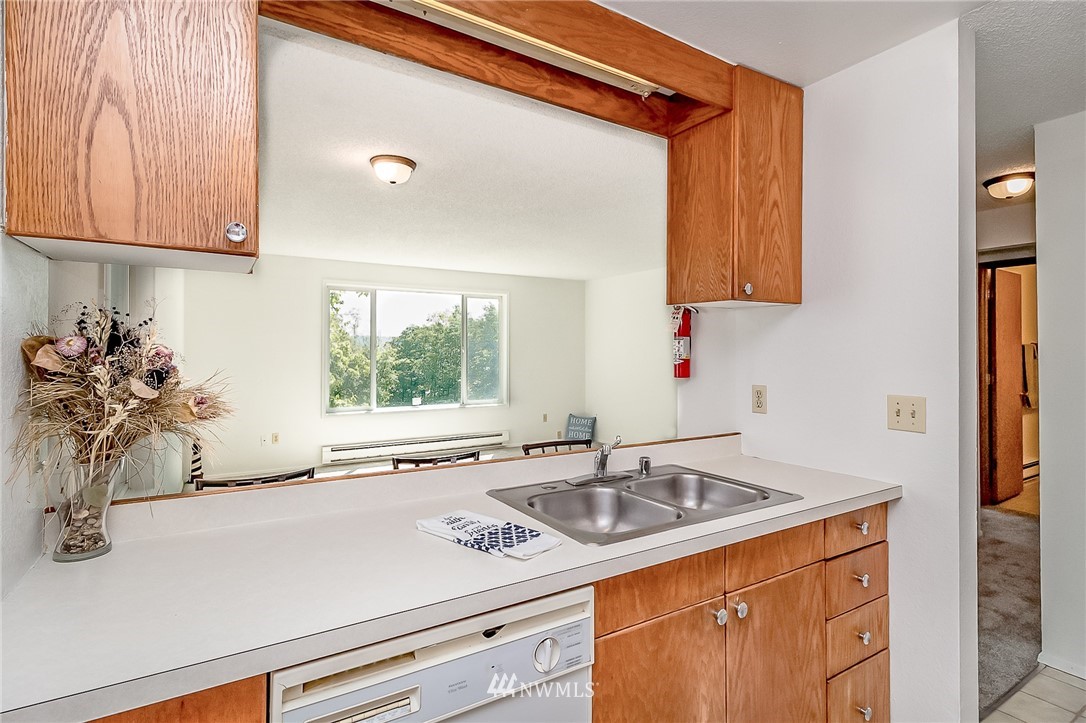 1306 Chestnut Street, Unit 9 Everett, WA 98201 - Photo 8 of 23