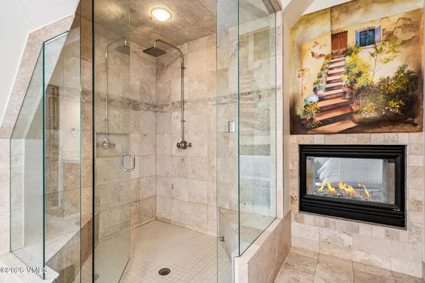 $2,799,000 | 517 Kensington Drive, Edwards, CO 81632