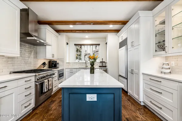 $2,799,000 | 517 Kensington Drive, Edwards, CO 81632