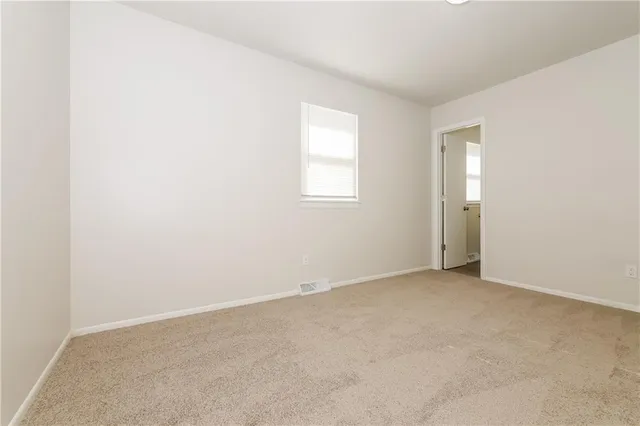 $2,270 | 5120 Goodman Lane, Mission, KS 66202