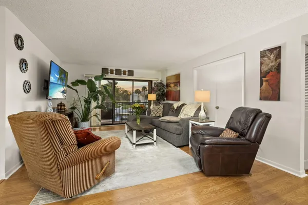 $225,000 | 1575 Southwest Silver Pine Way, Unit 108A2, Palm City, FL 34990