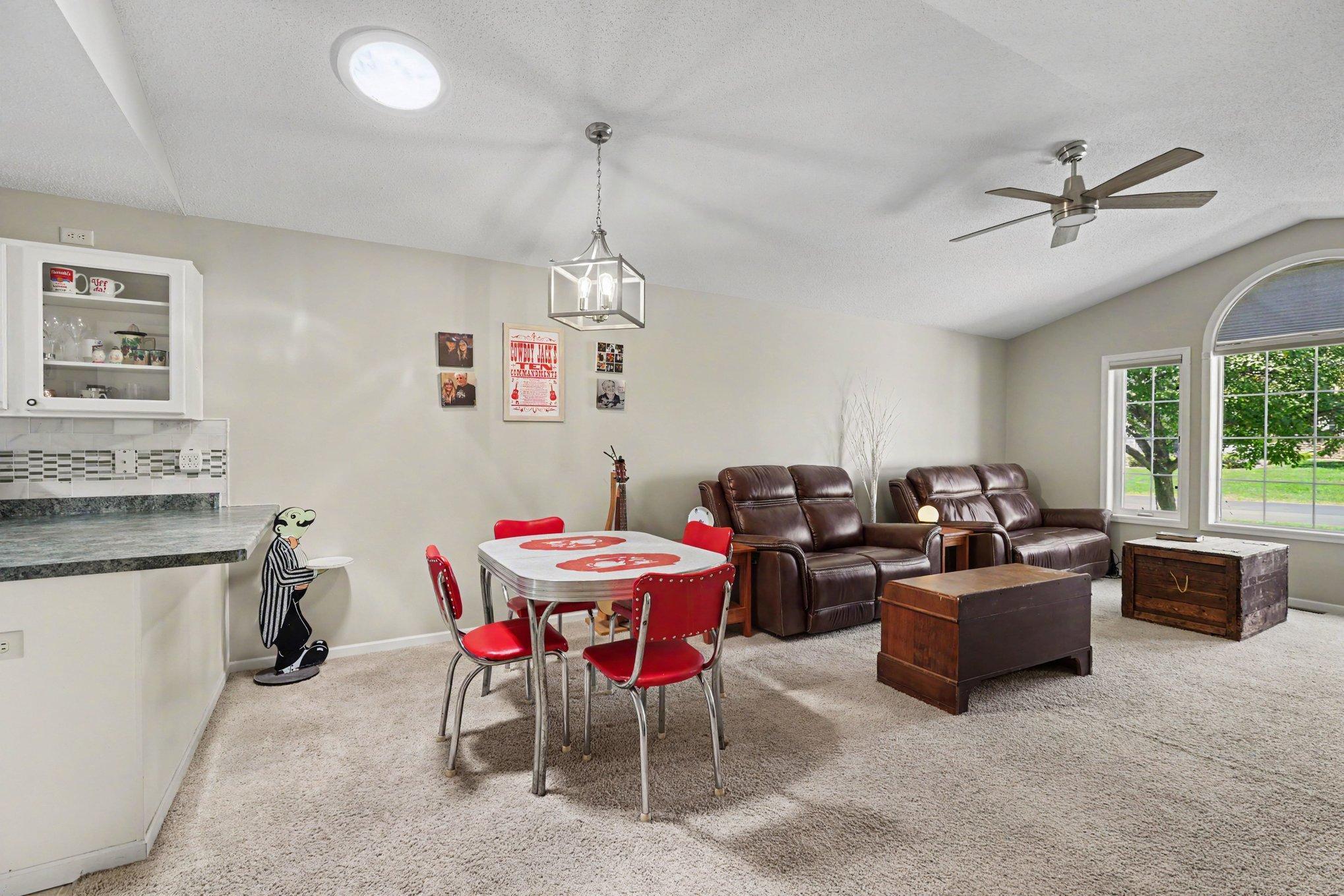 59 Brighton Path Hudson, WI 54016 - Photo 8 of 29 Gallery Image 8