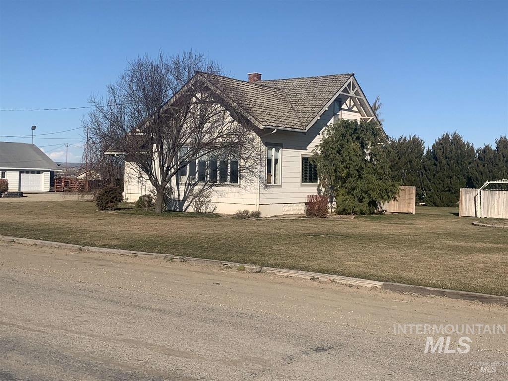 6600 Denver Road Fruitland, ID 83619 - Photo 1 of 1 View of front of house featuring a chimney