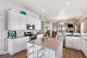 $2,195 | 1305 Stone Mountain Parkway, Savannah, TX 76227