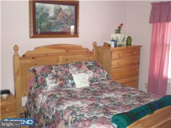 261 Ridge Road Browns Mills, NJ 08015 - Photo 4 of 7