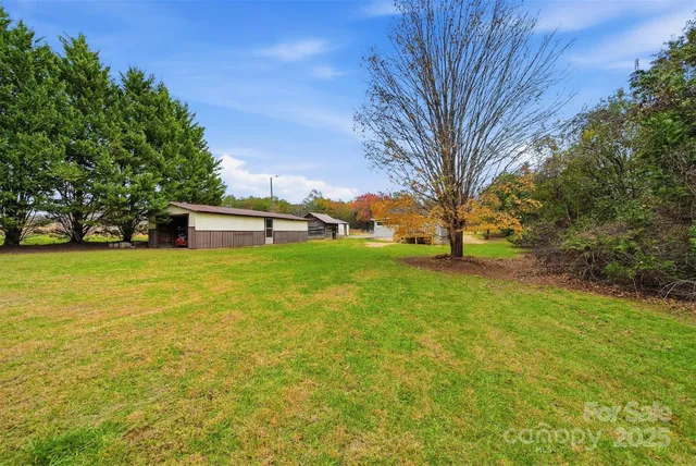 $299,900 | 2027 Old Shelby Road, Hickory, NC 28602