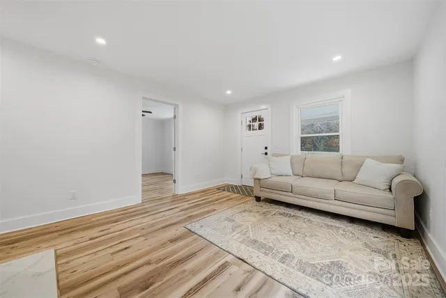 $299,900 | 2027 Old Shelby Road, Hickory, NC 28602