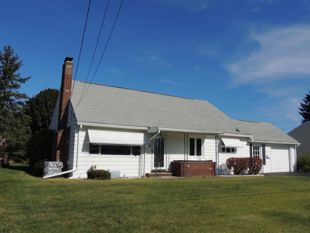 14 Stearns Road Binghamton, NY 13905 - Photo 1 of 18 Gallery Image 1