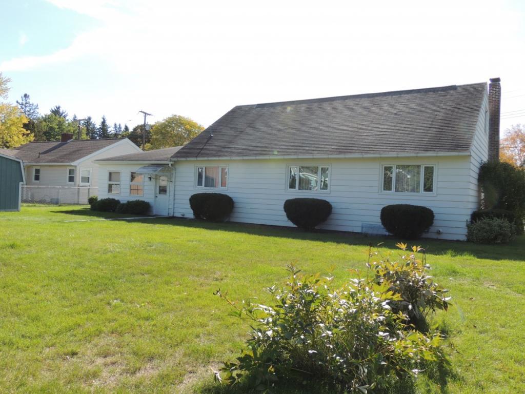 14 Stearns Road Binghamton, NY 13905 - Photo 2 of 18 Gallery Image 2