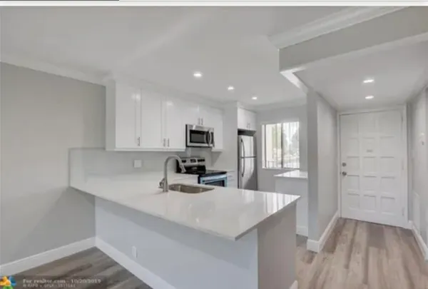 $239,000 | 4110 Tivoli Court, Unit 202, Lake Worth, FL 33467