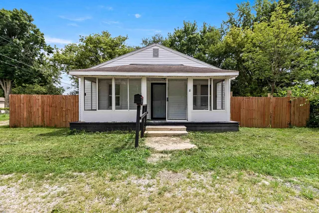 $64,900 | 1017 South Park Avenue, Marion, IN 46953